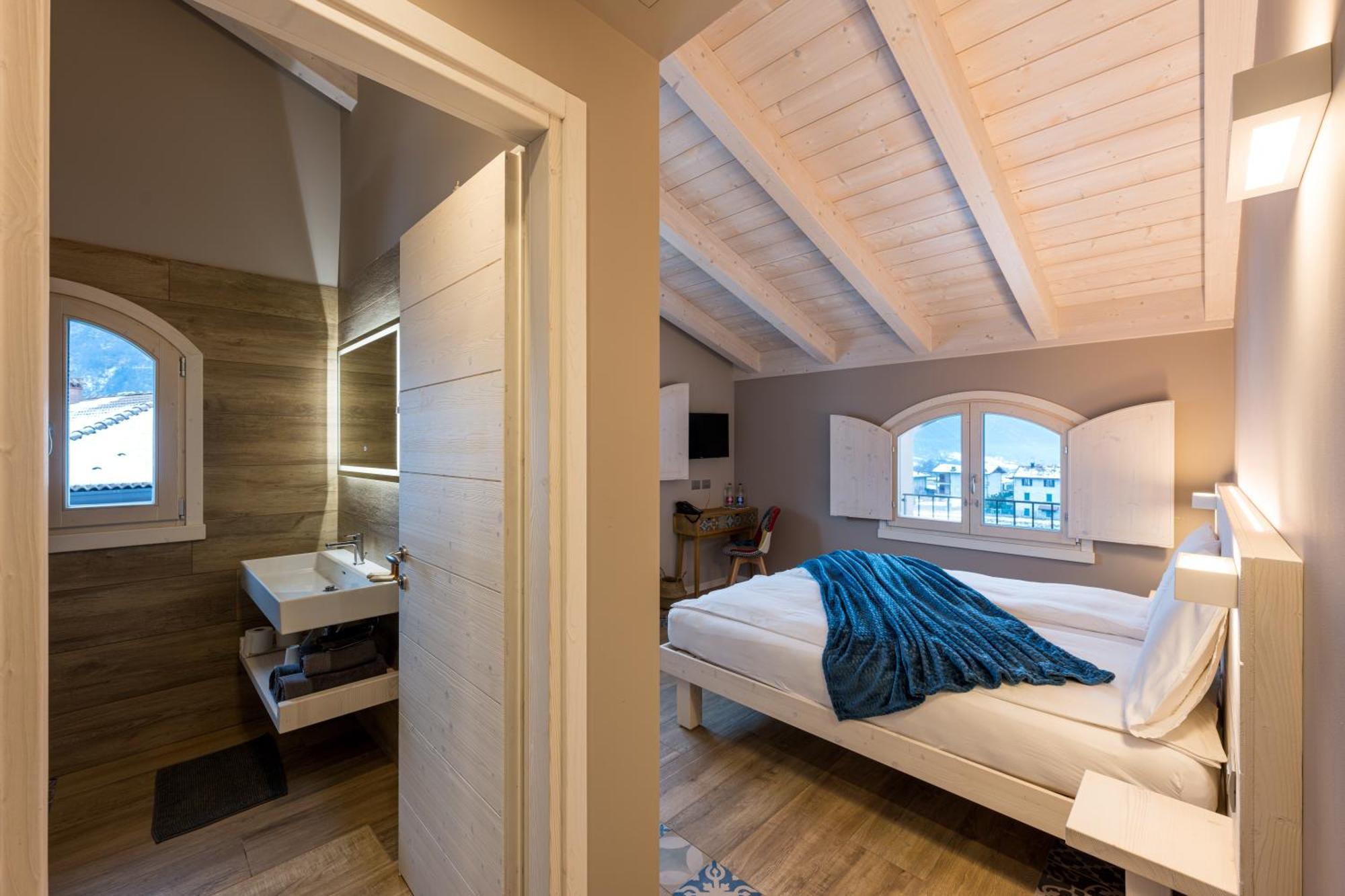 Bianco Hotel Primaluna Экстерьер фото